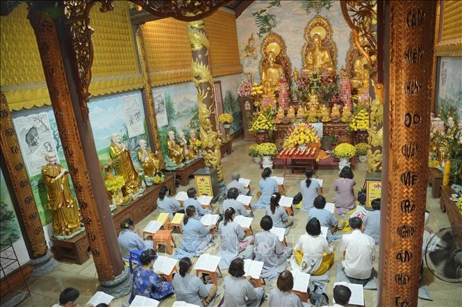 Lễ Thượng Nguyên tại chùa Phật Tích, CHDCND Lào