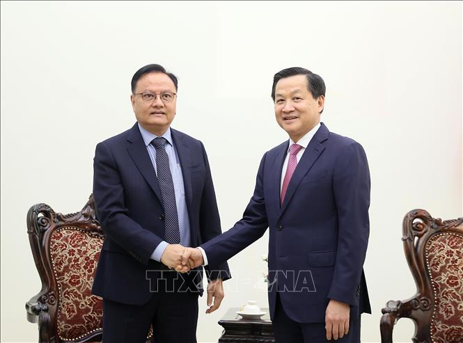 Phó Thủ tướng Lê Minh Khái tiếp Bộ trưởng Bộ Tài chính Lào