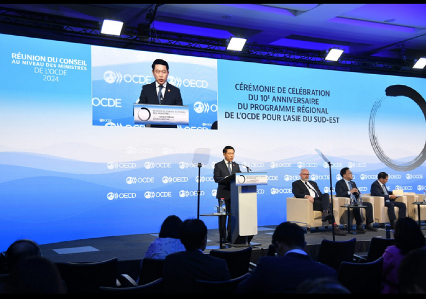 Lào ca ngợi vai trò của OECD
