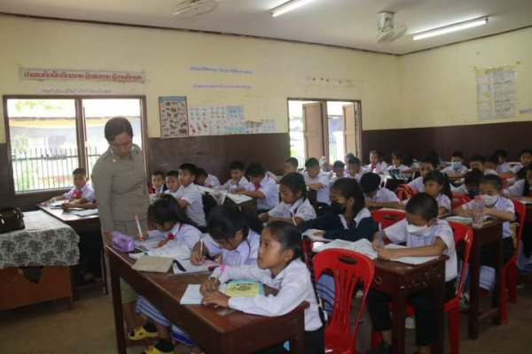 Tỷ lệ bỏ học ở Lào đang ở mức cao