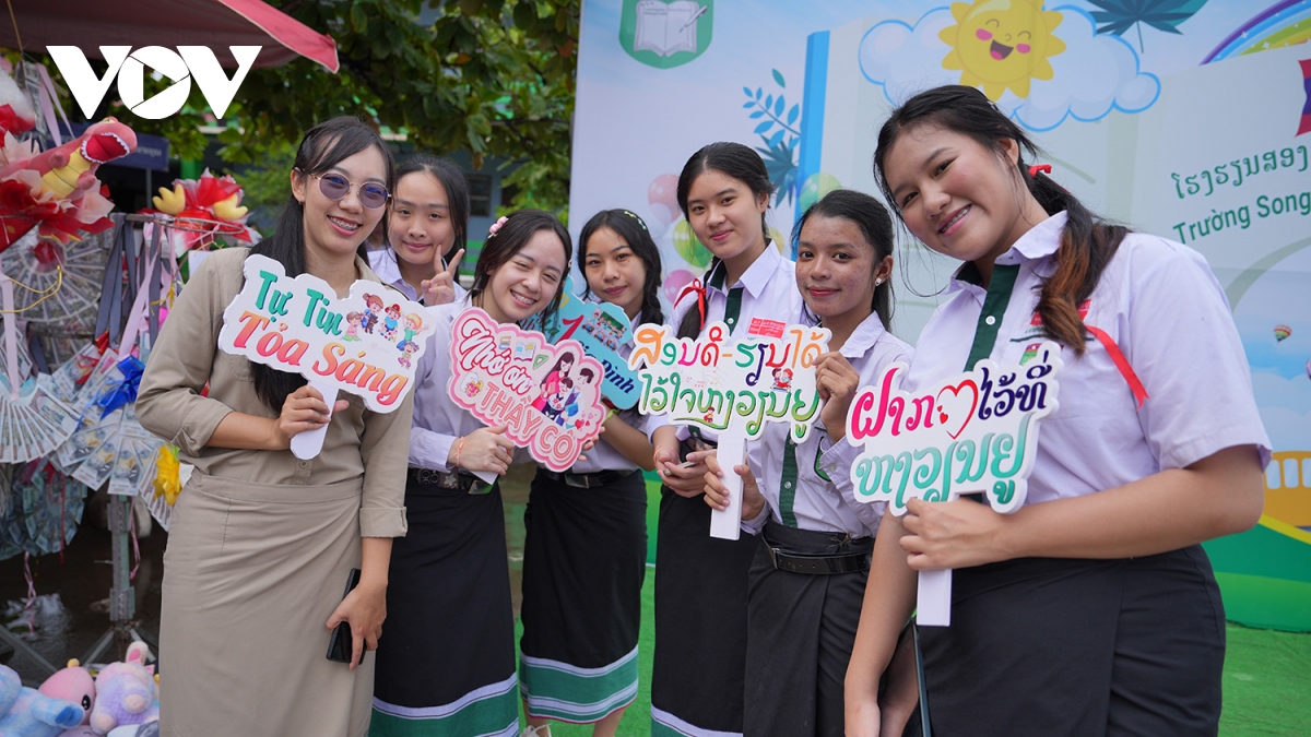 trường song ngữ lào-việt nam nguyễn du bế giảng năm học 2023-2024 hình ảnh 2 truong song ngu lao-viet nam nguyen du be giang nam hoc 2023-2024 hinh anh 2