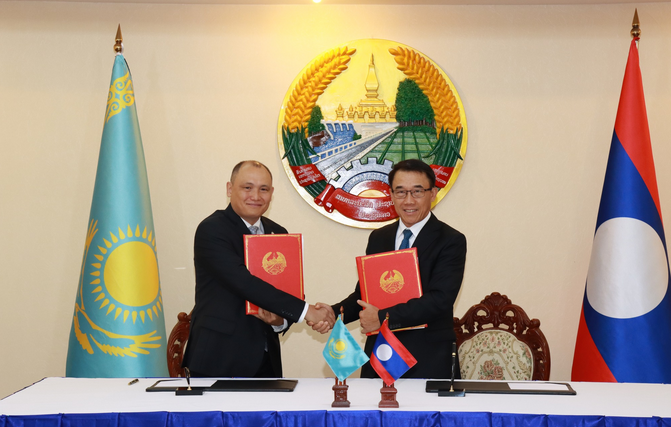 Lào – Kazakhstan thực hiện chính sách miễn thị thực mới