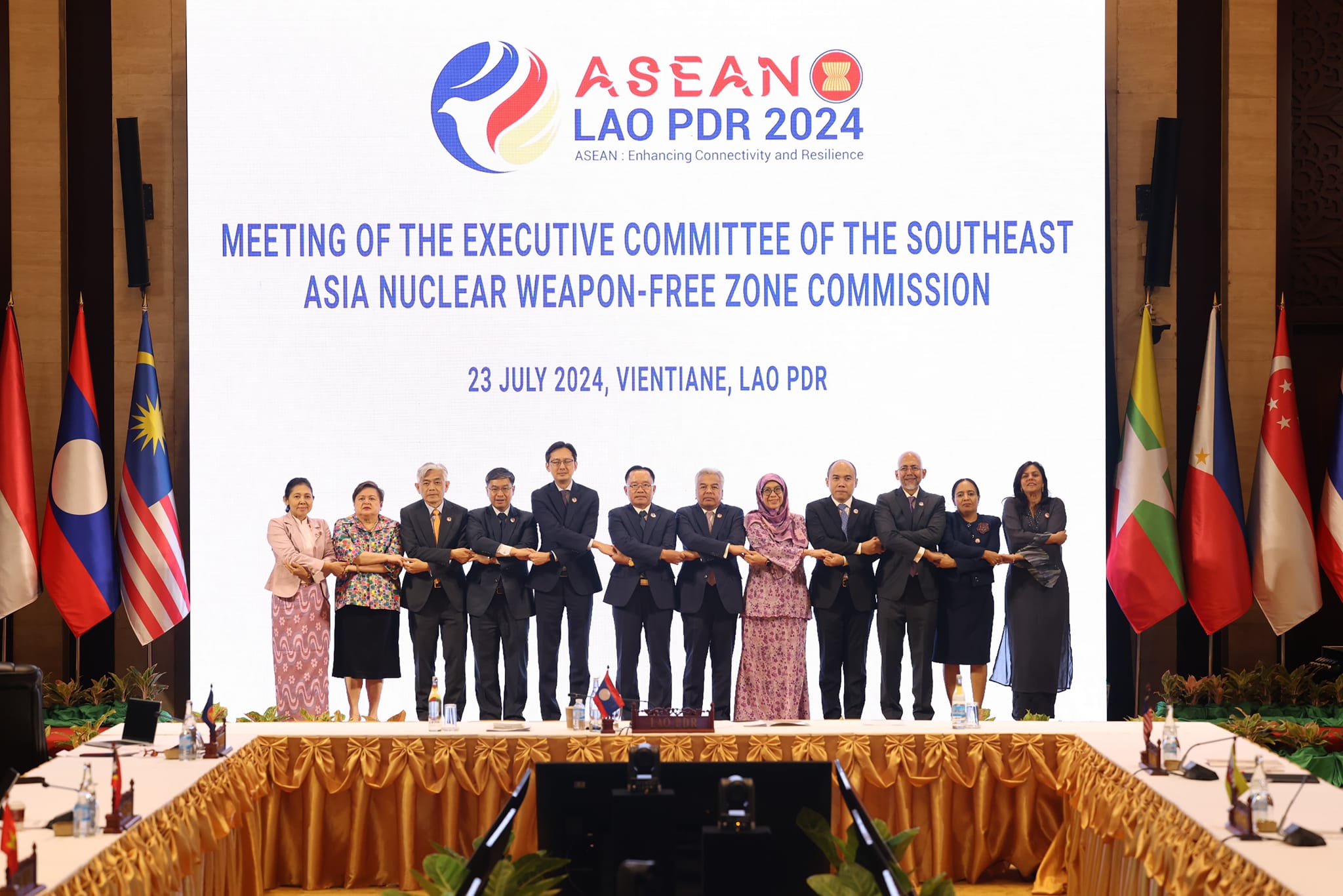 Quan chức cấp cao ASEAN đánh giá và xem xét nhiều vấn đề quan trọng của khu vực