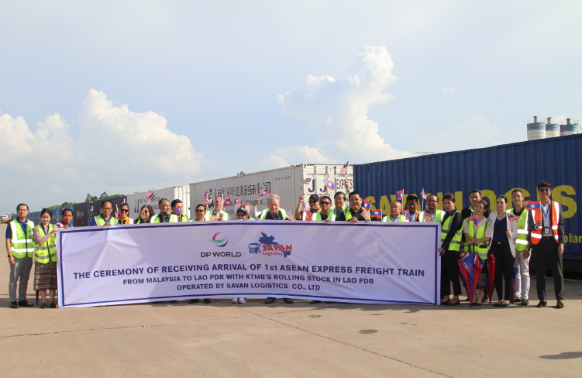 Lào và Malaysia hợp tác vận tải đường sắt