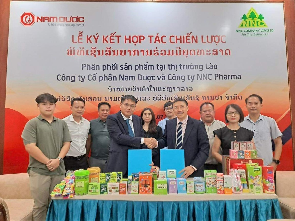 NNC PHARMA VÀ CTCP NAM DƯỢC KÝ KẾT HỢP TÁC CHIẾN LƯỢC PHÂN PHỐI SẢN PHẨM NAM DƯỢC TẠI THỊ TRƯỜNG LÀO