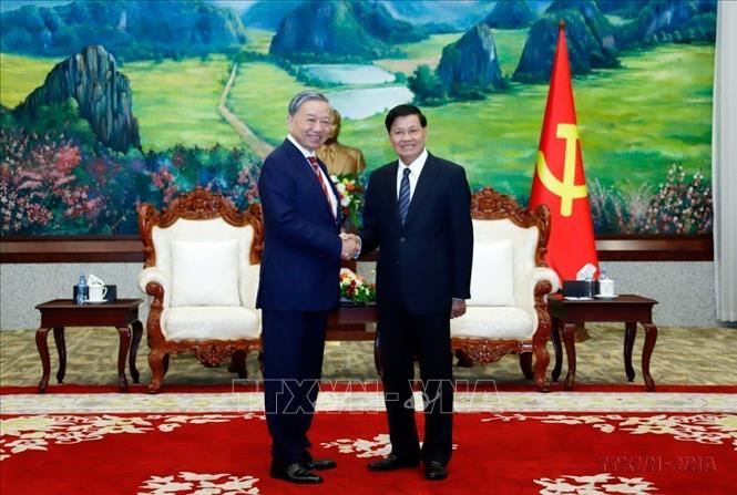 Vun đắp mối quan hệ đặc biệt ngày càng phát triển