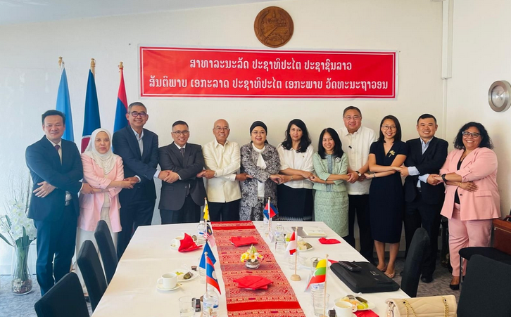 Đại sứ Lào tại Geneva điều hành thành công Hội nghị Ủy ban ASEAN – Geneva lần thứ 02