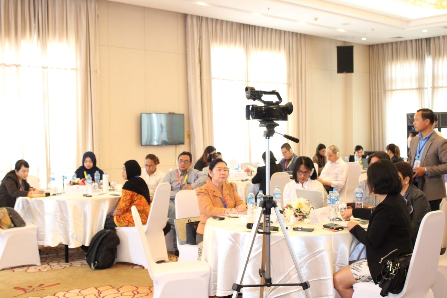 Lào – ASEAN xem xét tạo cơ chế phù hợp cho lao động di cư tại khu vực