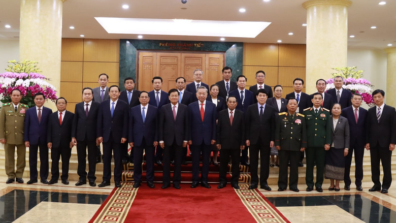 Bộ Chính trị hai nước Lào – Việt Nam chỉ đạo làm sâu sắc hơn nữa quan hệ hợp tác giữa hai nước thời gian tới