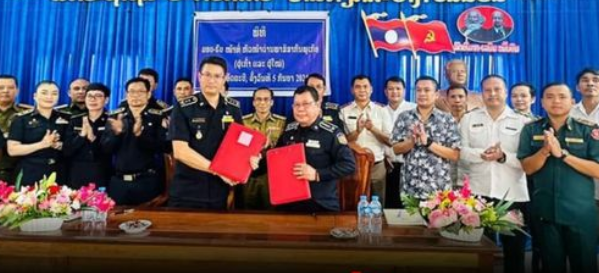 Cửa khẩu Phoukeua, tỉnh Attapeu có tân Trạm trưởng Trạm Hải quan