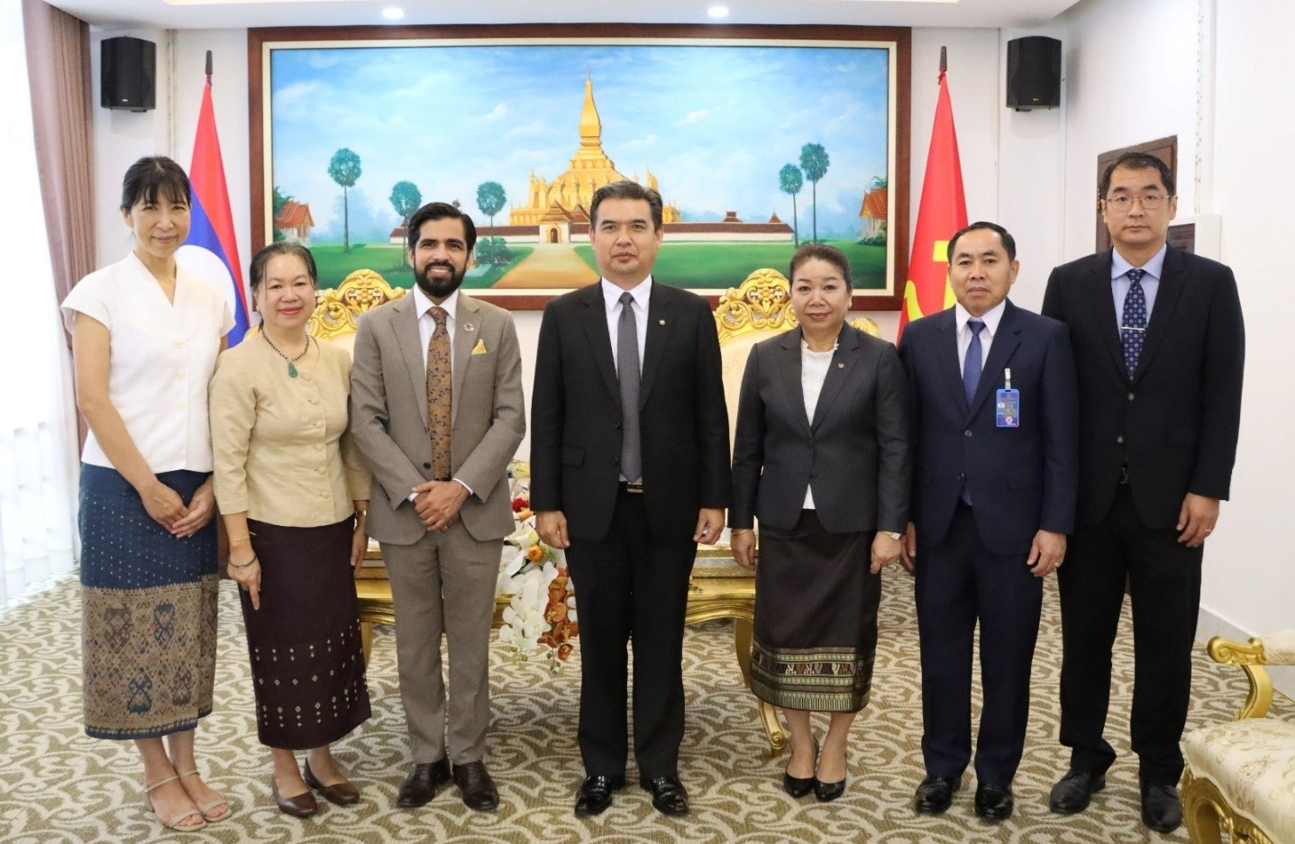 Viện kiểm sát nhân dân tối cao Lào đề nghị UNICEF hỗ trợ tư pháp và tài chính trong công tác bảo vệ quyền trẻ em