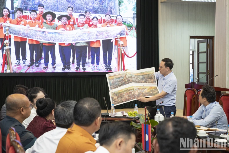 Đoàn cán bộ quản lý báo chí Lào thăm và làm việc tại Báo Nhân Dân ảnh 6
