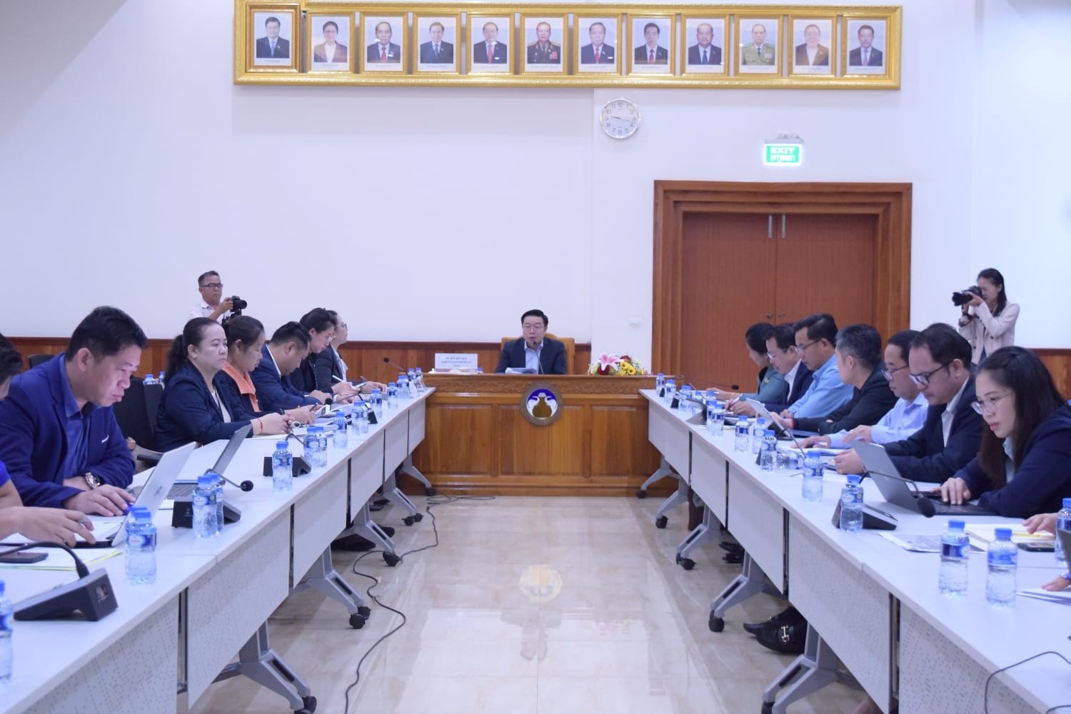Ngân hàng Nhà nước Lào xây dựng dự thảo quy định quản lý ngoại tệ ở Lào