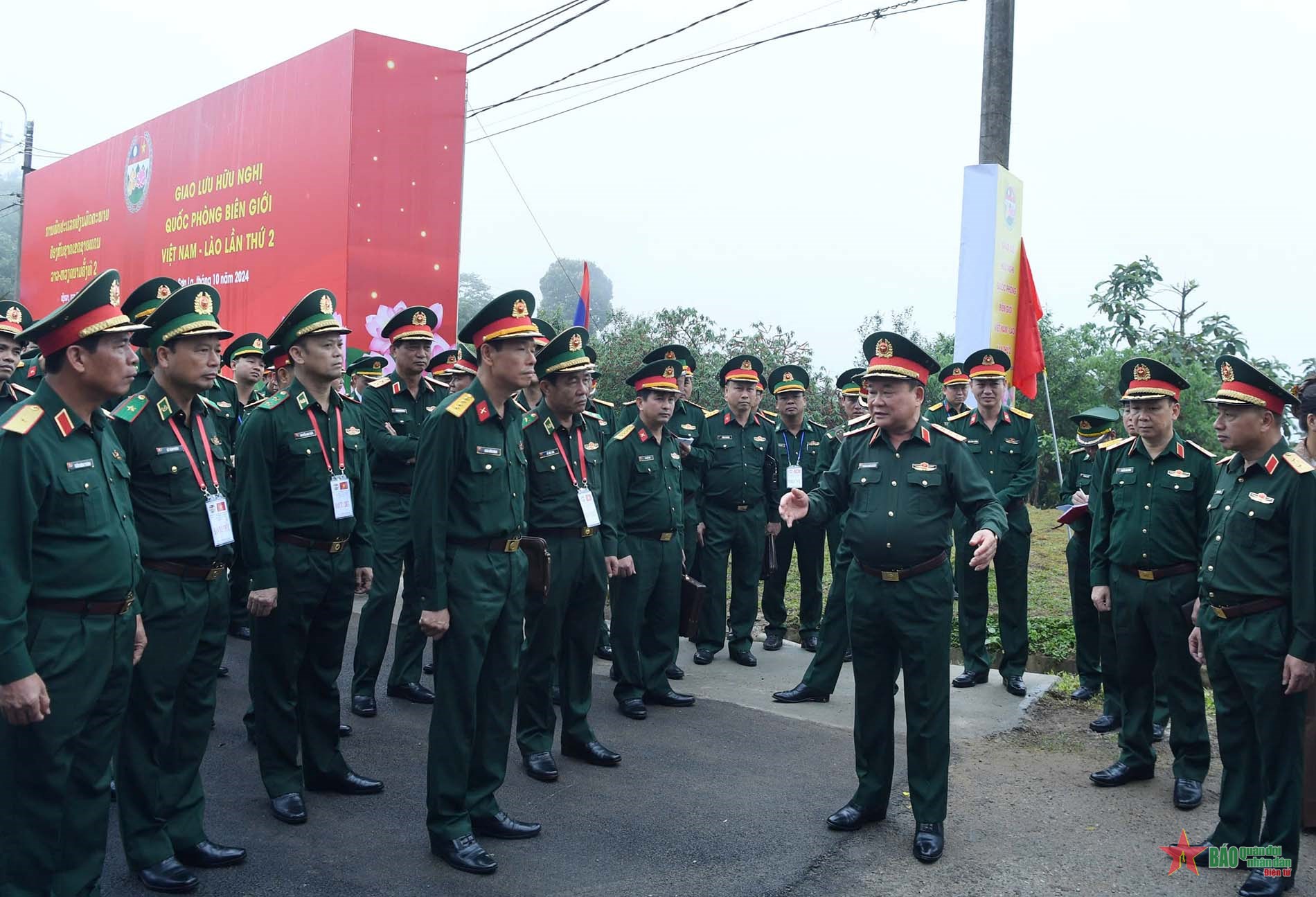 Tổng duyệt Giao lưu hữu nghị quốc phòng biên giới Việt Nam - Lào lần thứ hai