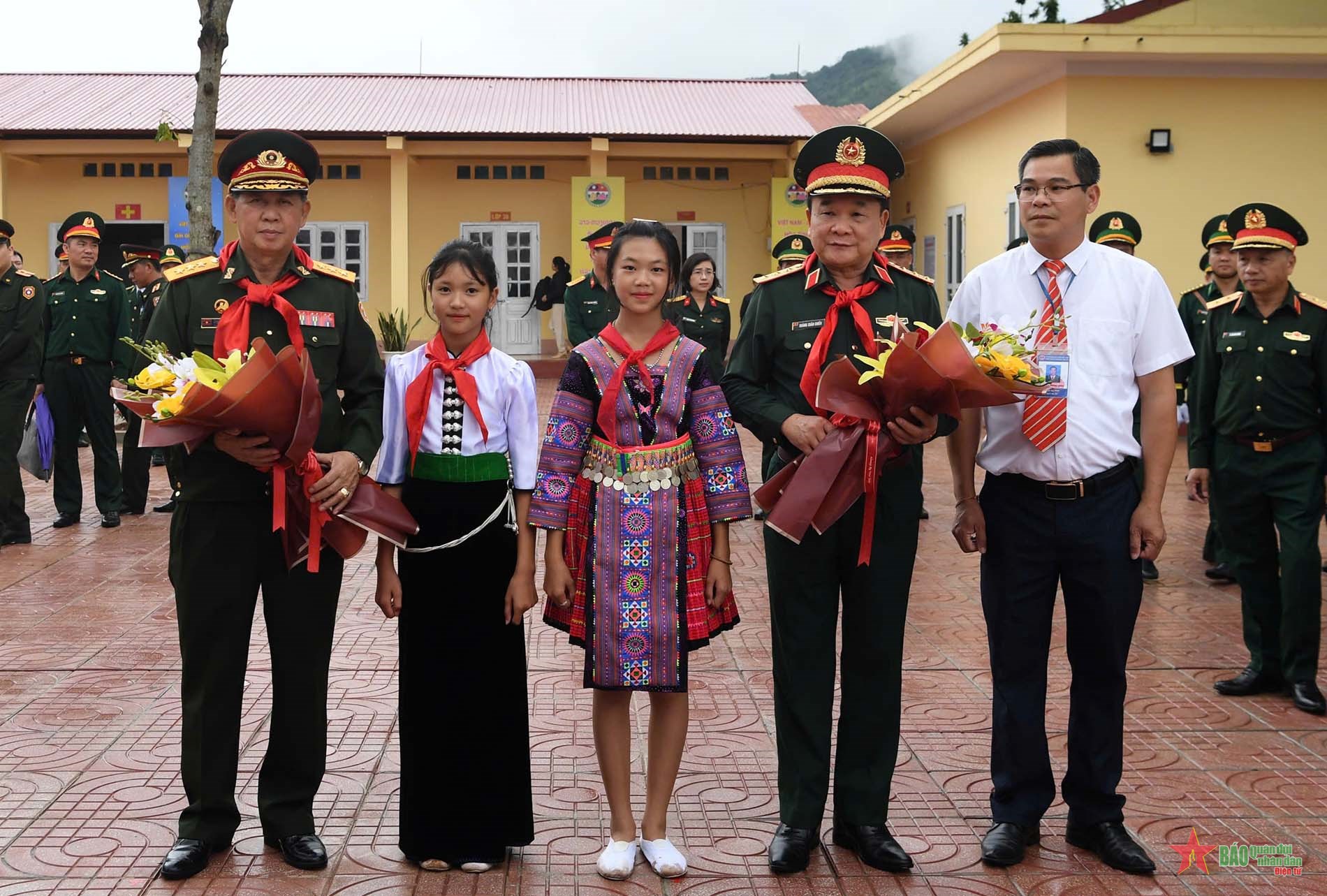 Tổng duyệt Giao lưu hữu nghị quốc phòng biên giới Việt Nam - Lào lần thứ hai