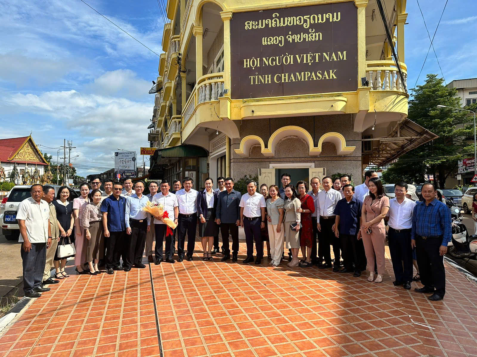 Hội người Việt Nam tại Champasak phát huy vai trò trung tâm đoàn kết cộng đồng