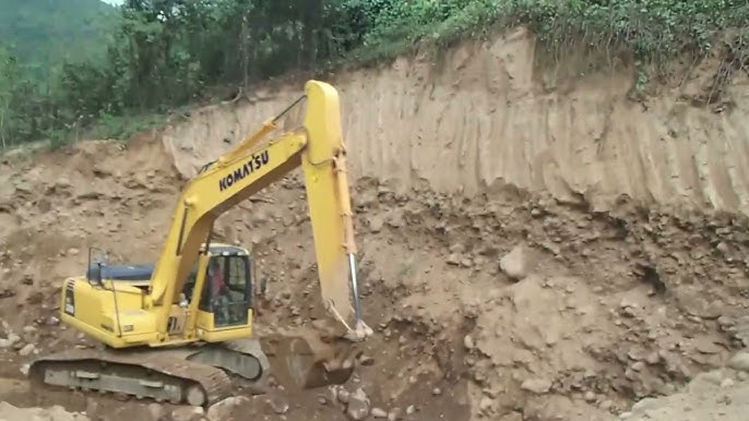 Chính phủ Lào xem xét đình chỉ hoạt động khai thác vàng sa khoáng