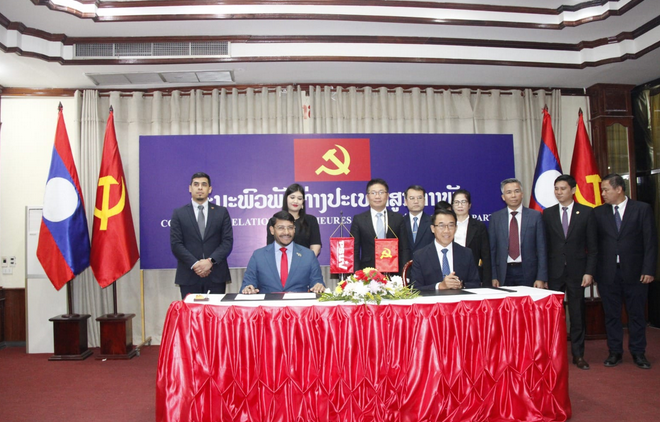 Ban Đối ngoại Trung ương Đảng Lào và Venezuela ký Biên bản ghi nhớ hợp tác giai đoạn 2024–2029