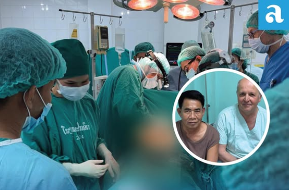 Lào thực hiện thành công ca phẫu thuật bắc cầu động mạch vành theo phương pháp không làm ngừng tim