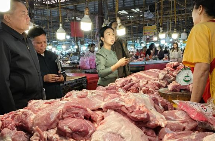 Thủ đô Viêng Chăn kiểm soát giá hàng hóa trong dịp tết Nguyên đán Việt Nam