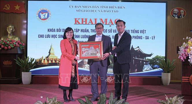 Điện Biên: Hỗ trợ đào tạo, tập huấn thực tế cho cán bộ các tỉnh Bắc Lào