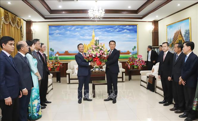 Việt Nam chúc mừng 70 năm Ngày thành lập Đảng Nhân dân Cách mạng Lào