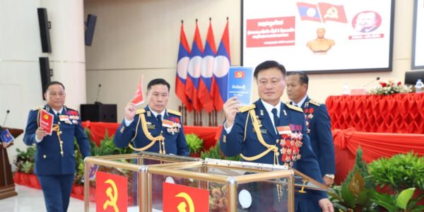 Bộ Tư lệnh Không quân Lào tổ chức Đại hội đại biểu lần thứ nhất