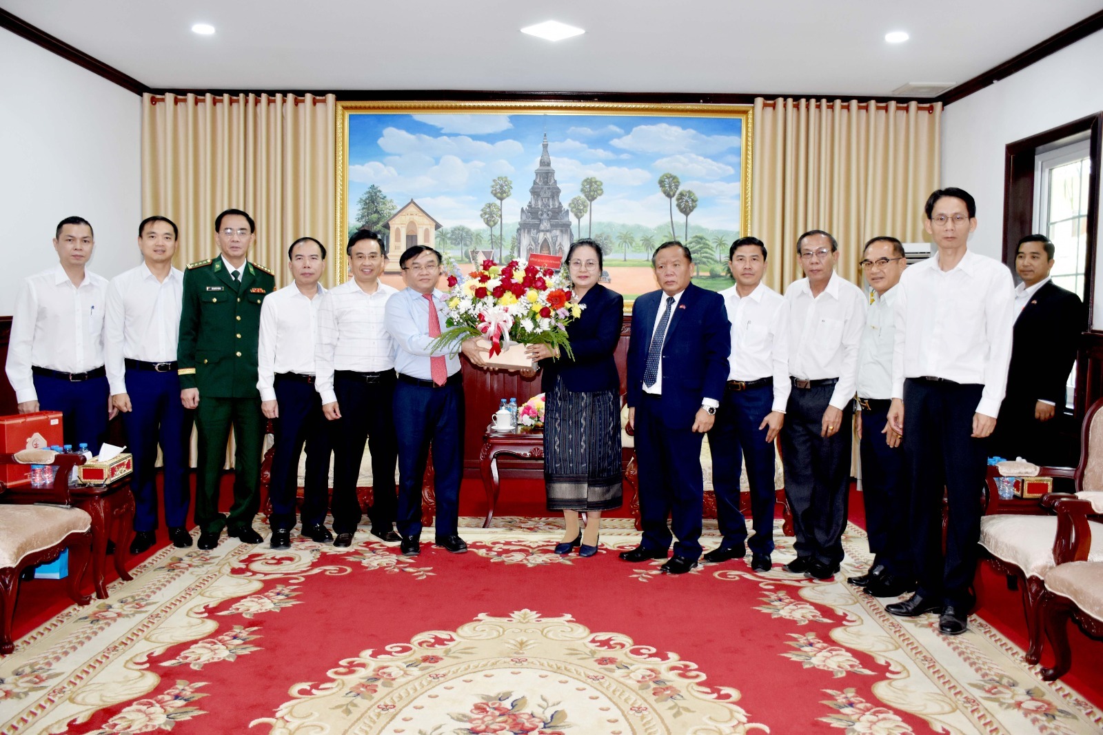 Lãnh đạo tỉnh Nghệ an và Đà Nẵng chúc Tết tỉnh Savannakhet