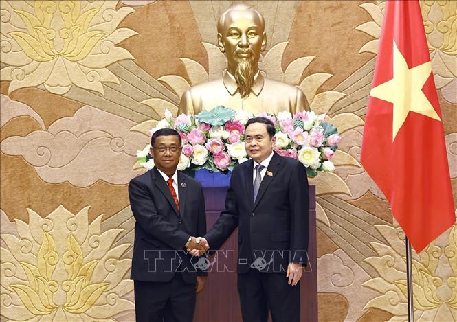 Chủ tịch Quốc hội Trần Thanh Mẫn tiếp Phó Chủ tịch Quốc hội Lào