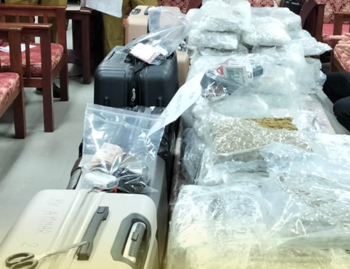 Phát hiện và thu giữ 86kg cần sa tại sân bay Wattay, thủ đô Viêng Chăn