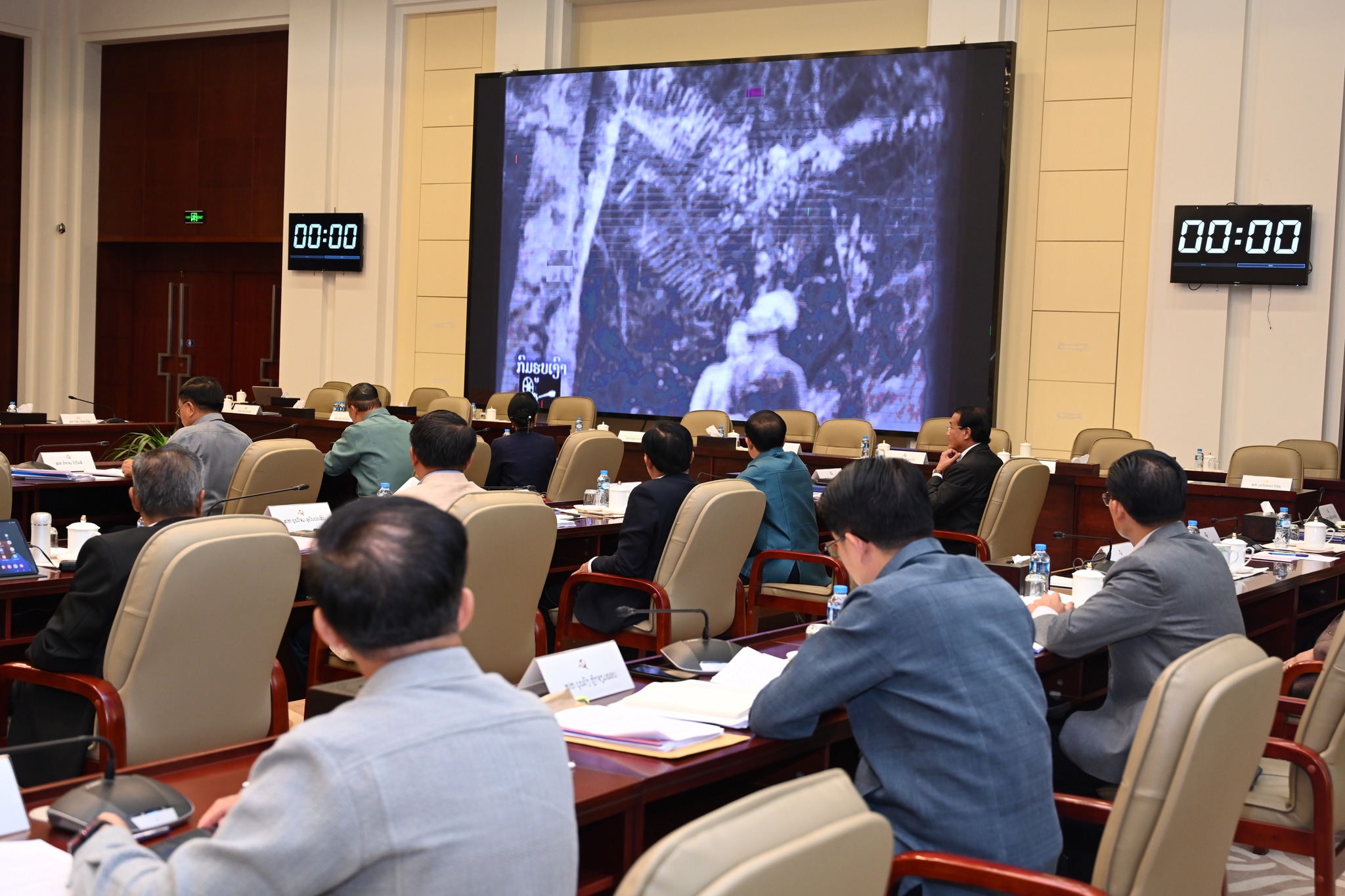 Tình cảm đặc biệt của người dân Lào dành cho Chủ tịch Hồ Chí Minh