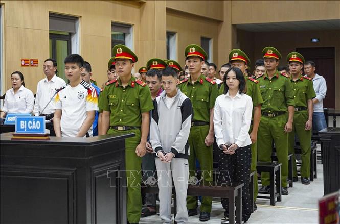 Điện Biên xét xử 31 bị cáo trong đường dây lừa đảo công nghệ cao hoạt động tại Lào