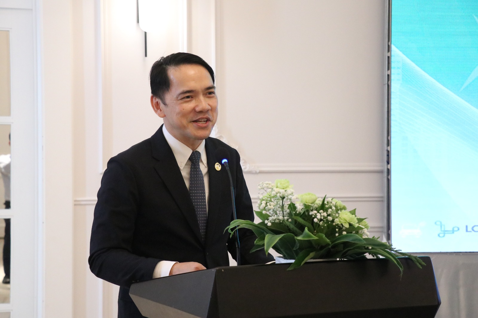 LOCA phát hành trái phiếu xanh 2,5 triệu USD thúc đẩy giao thông điện tại Lào