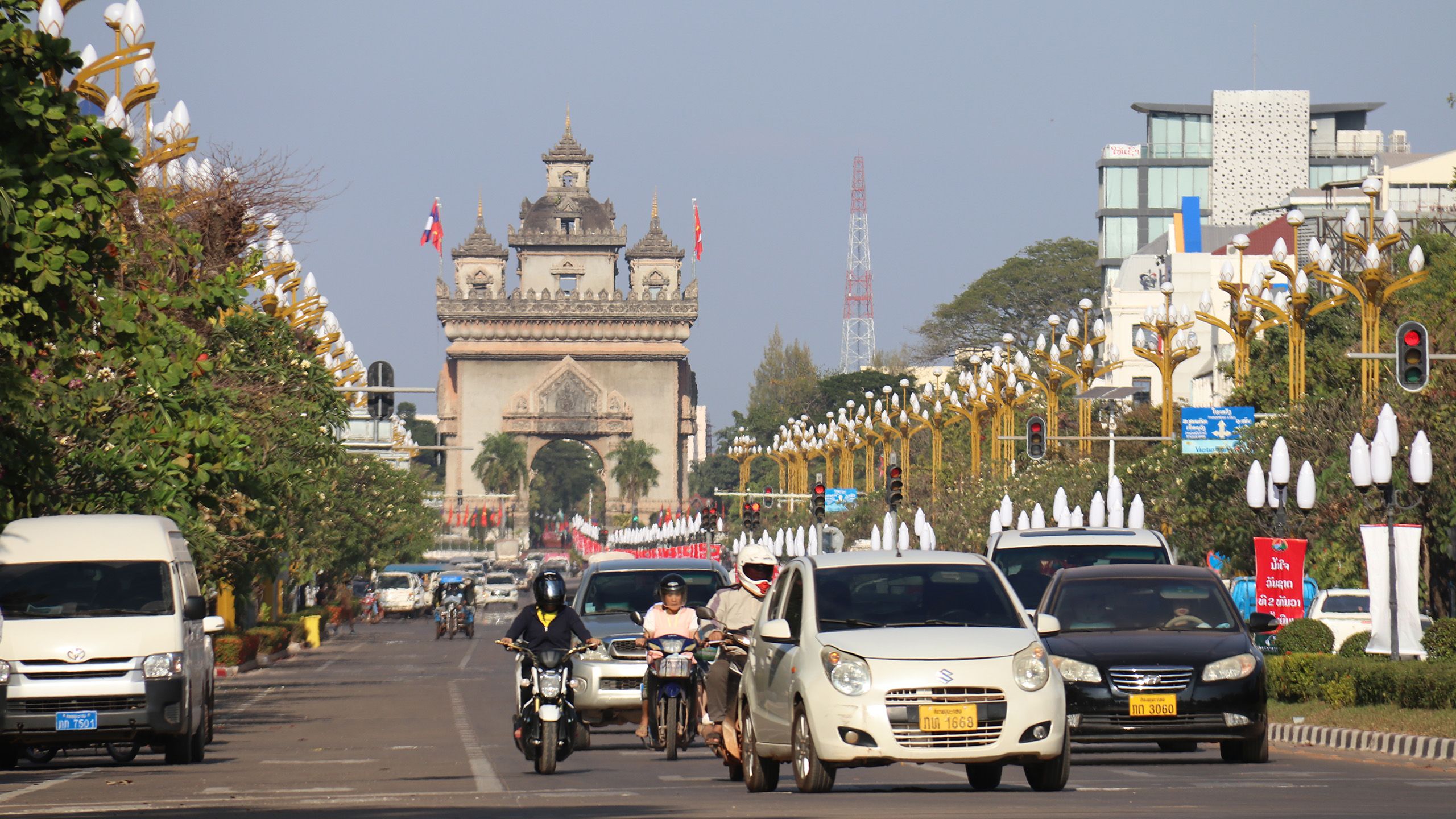 Xây dựng nền kinh tế độc lập, tự chủ – con đường phát triển bền vững của Lào