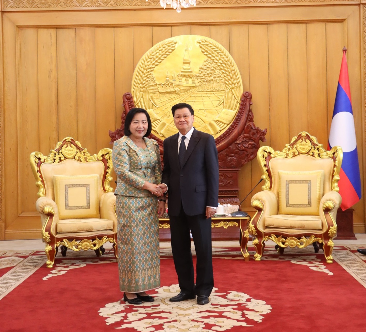 Chủ tịch nước Lào tiếp Viện trưởng Viện Công tố bên cạnh Tòa án Tối cao Vương quốc Campuchia