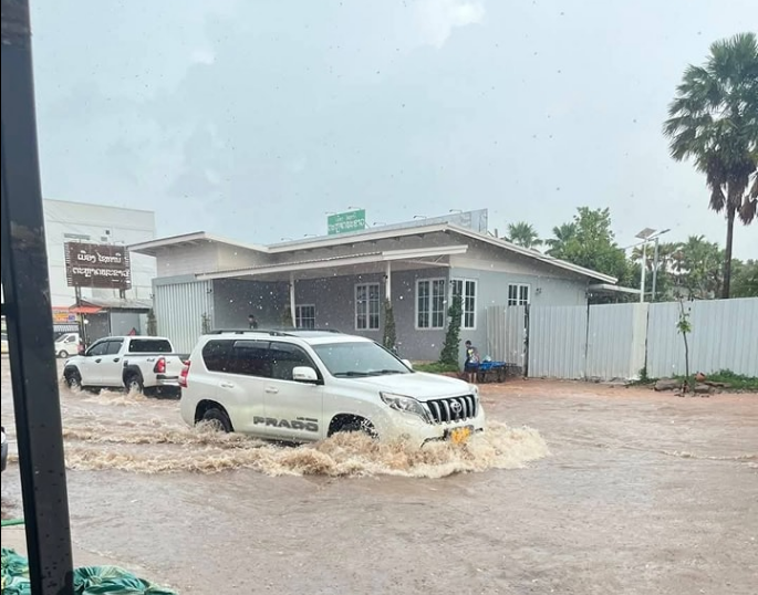 Thủ đô Viêng Chăn triển khai kế hoạch tổng lực chống ngập mùa mưa