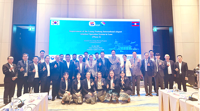 Hàn Quốc hỗ trợ Lào nâng cao năng lực an toàn hàng không