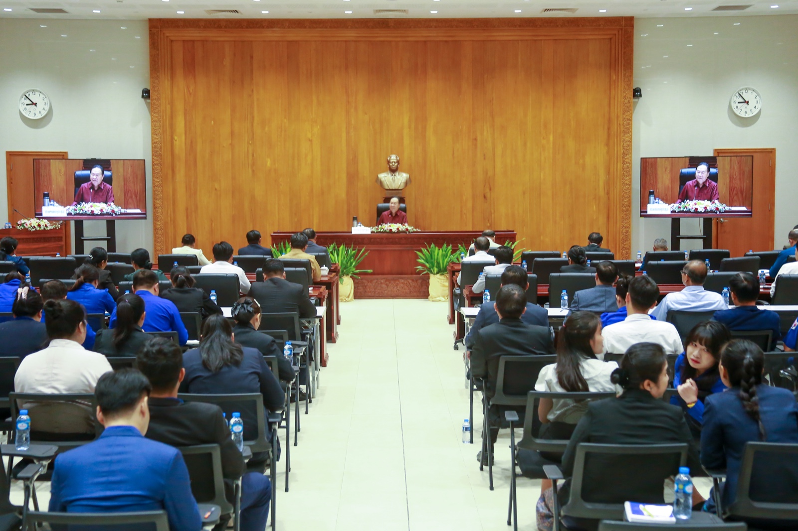 Quốc hội Lào kỷ niệm 34 năm Ngày Hiến pháp