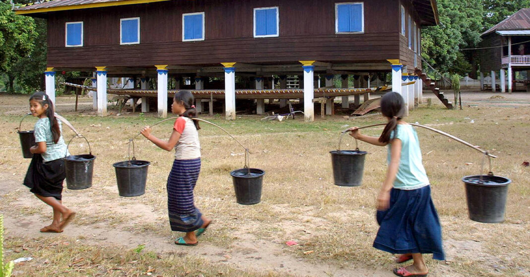 Lào đối mặt với tỷ lệ tảo hôn cao, UNICEF kêu gọi hành động khẩn cấp