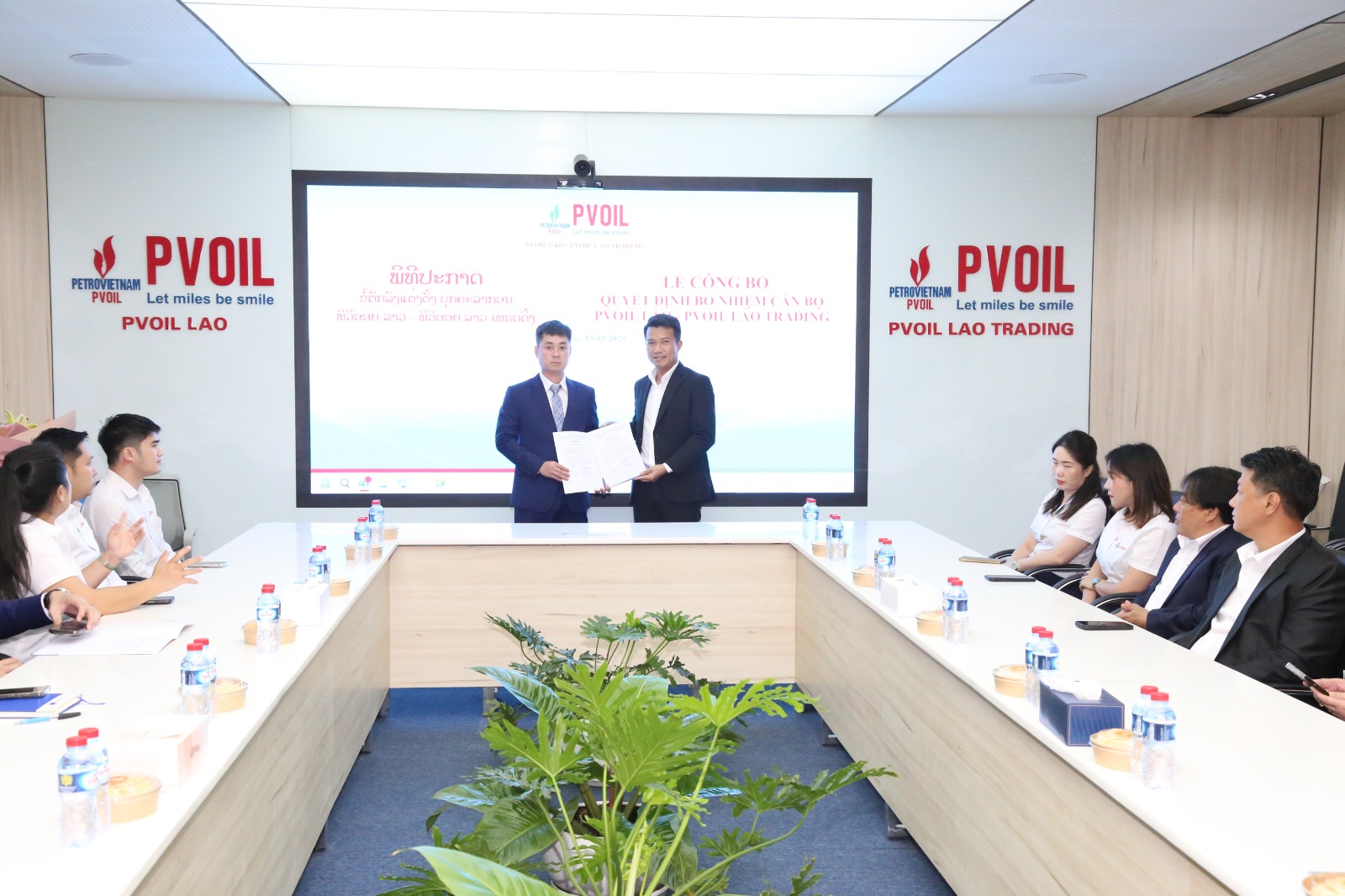 PVOIL Lào bổ nhiệm các vị trí nhân sự quan trọng