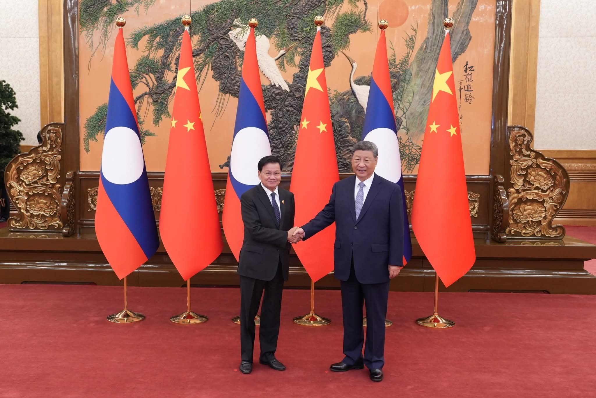 Tổng Bí thư, Chủ tịch nước Lào hội đàm với Chủ tịch nước Trung Quốc Tập Cận Bình