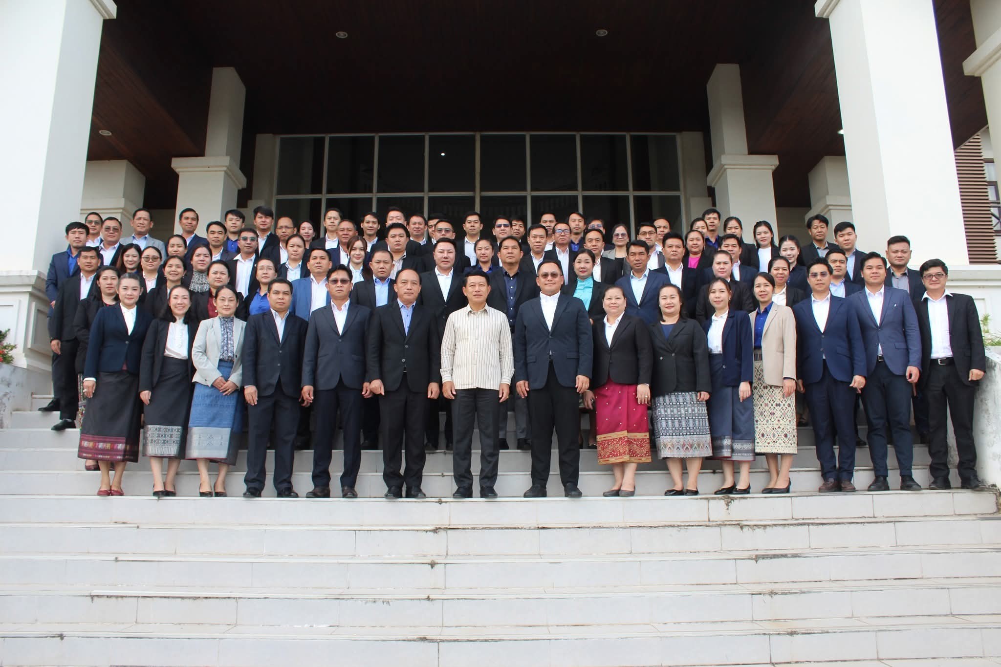 Ủy ban Xúc tiến và Quản lý Đầu tư Lào thu hút hơn 1 tỷ USD chỉ sau 3 tháng hoạt động