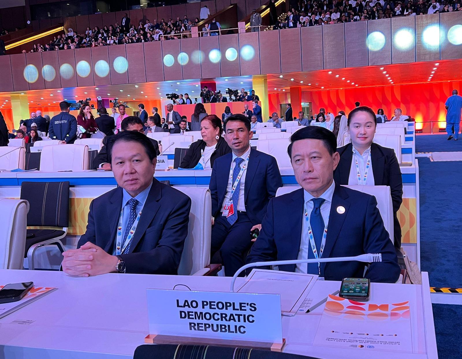 Lào tham dự Hội nghị Thượng đỉnh Toàn cầu về Phát triển Xã hội lần thứ hai tại Qatar