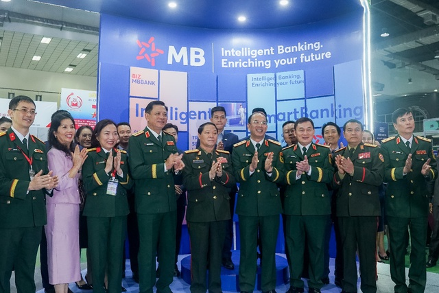 MB kiến tạo cầu nối tài chính Việt - Lào bằng công nghệ thanh toán quốc tế thuận tiện- Ảnh 1. MB kiến tạo cầu nối tài chính Việt - Lào bằng công nghệ thanh toán quốc tế thuận tiện- Ảnh 1.