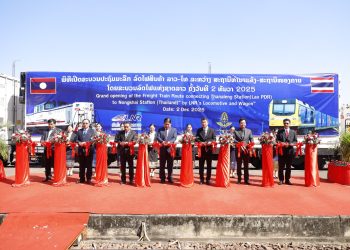 Lào lần đầu tự vận hành tàu hàng trên tuyến Thanaleng – Nongkhai