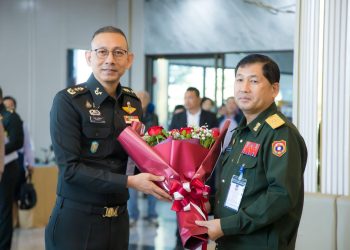 Cục trưởng Cục Biên giới, Bộ Tư lệnh Liên quân Thái Lan thăm và làm việc tại Lào