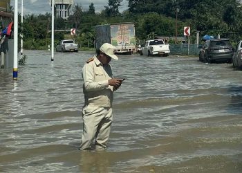 Viêng Chăn tăng cường quản lý hệ thống kênh, mương thoát nước đô thị