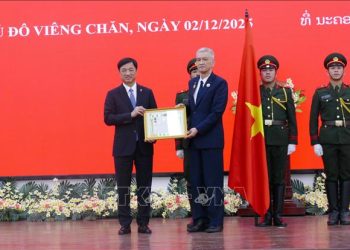 Hà Nội và Viêng Chăn tiếp tục hợp tác chặt chẽ, bền vững