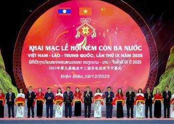 Khai mạc Lễ hội ném còn 3 nước Việt Nam – Lào – Trung Quốc lần thứ IX