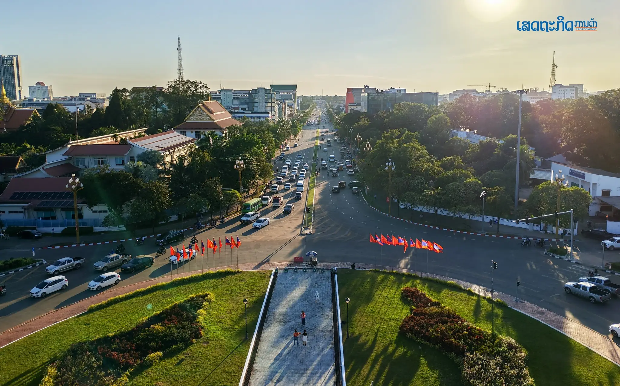 Kinh tế Lào phục hồi sau lạm phát, thị trường dần sôi động trở lại